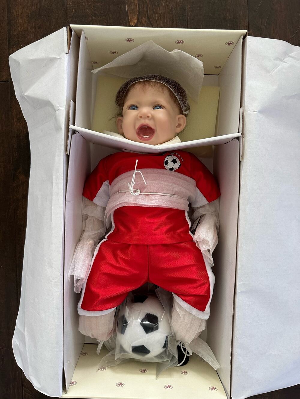 Ashton Drake 'All-Star Soccer Champ!' RealTouch Original Issue Doll 2008
